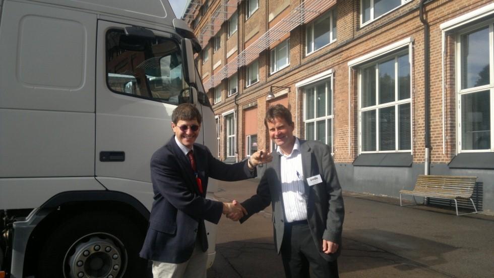 Volvo Donates Tractor Unit to CVDC